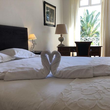 オンプス Le Jardin D'Homps Bed & Breakfast エクステリア 写真
