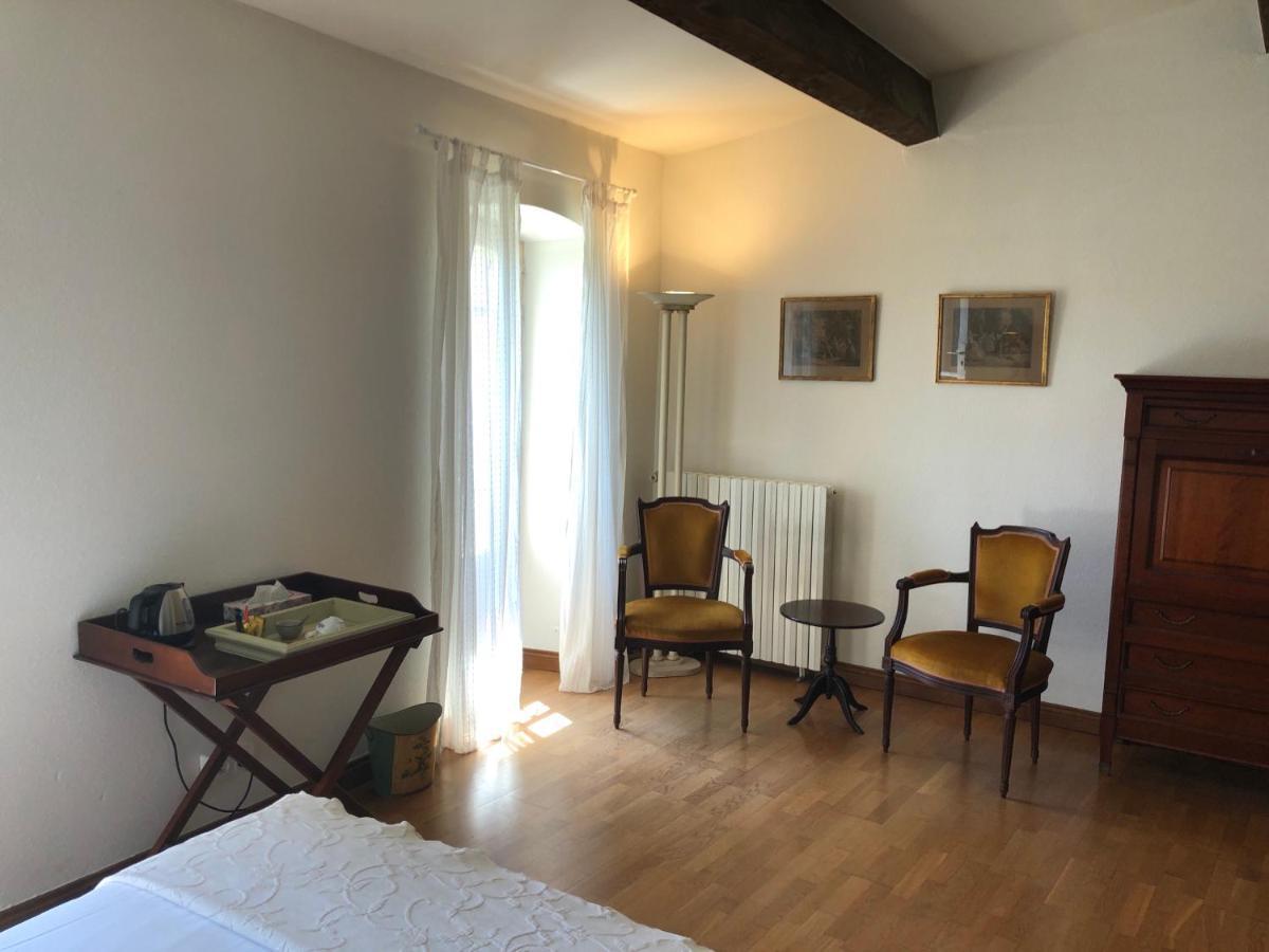 オンプス Le Jardin D'Homps Bed & Breakfast エクステリア 写真